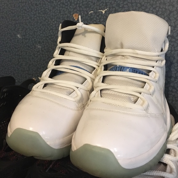 Columbia 11s main image 5