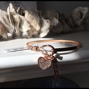 BCBG heart bracelet