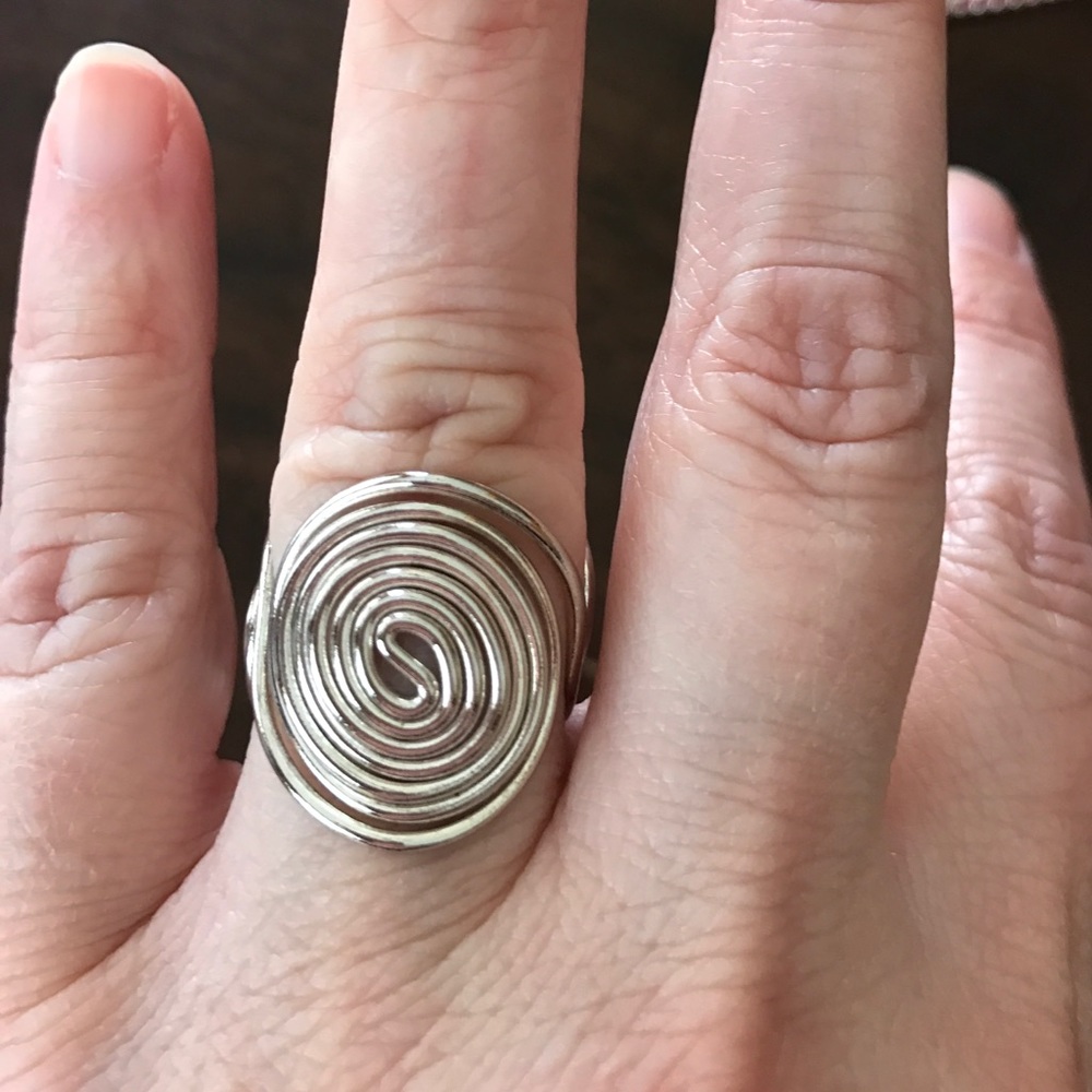 Sterling silver swirl ring