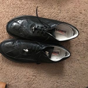 Mauri men's shoes