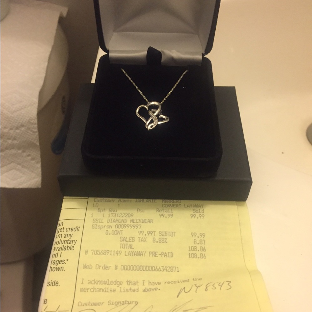 Cost 100 I'm looking for 75 it's from Kay jewlers