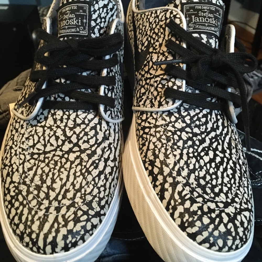 Elephant print janoskis