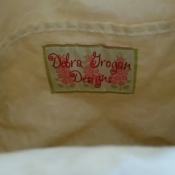 Debra Grogan Floral Quilted Purse EUC - Picture 4 of 4