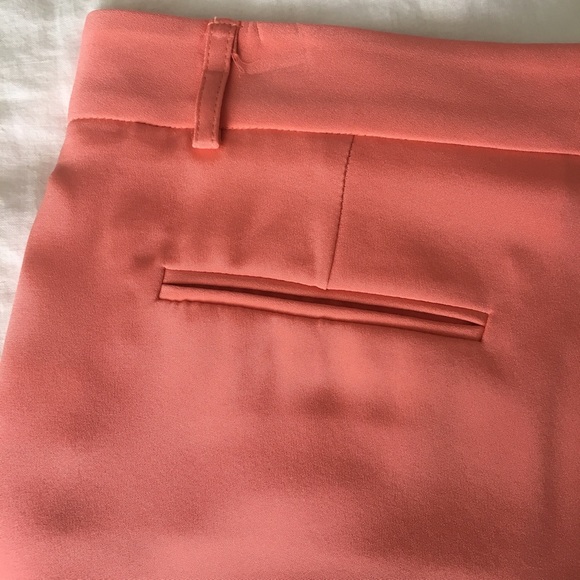 Gilbergilmore peach/coral silk shorts size 2 - Picture 4 of 4
