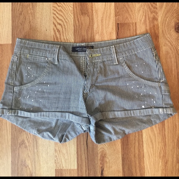 Levi's Pants - Black and white striped Levi's Shorts