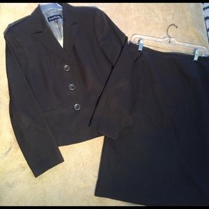 Navy Blue pofessional skirt suit-Evan-Picone