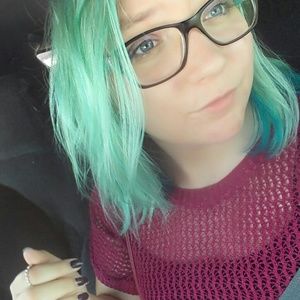 Meet your Posher, Kelsey