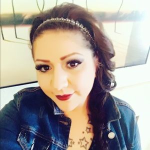 Meet your Posher, Judith