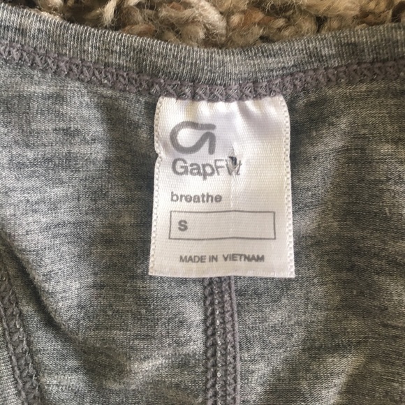 GAPfit Racerback - Picture 3 of 4