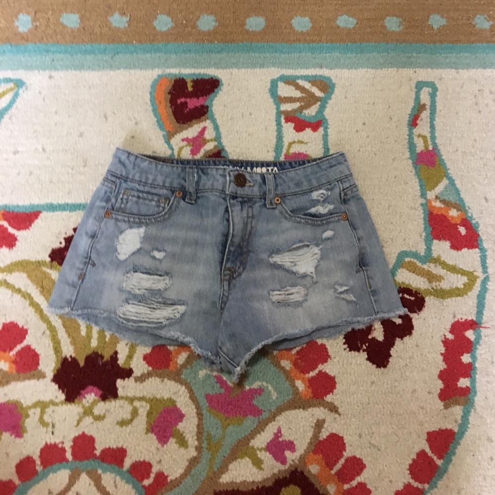 LIMITED EDITION BETHANY MOTA HIGH WAISTED SHORTS