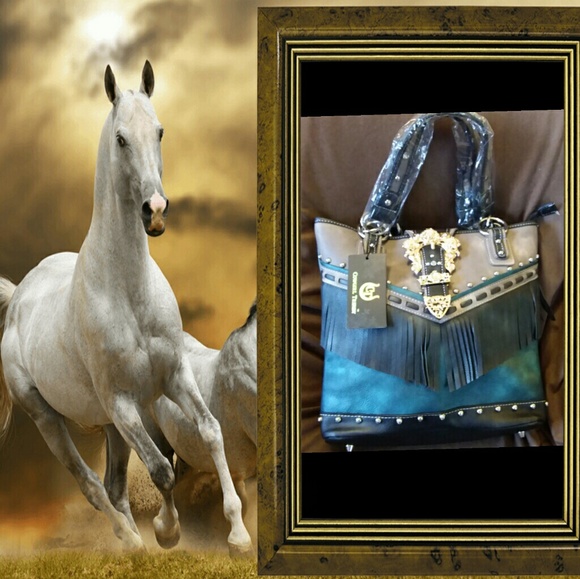 Handbags - Cowgirl trendy buckle fringe concealed weapon bag