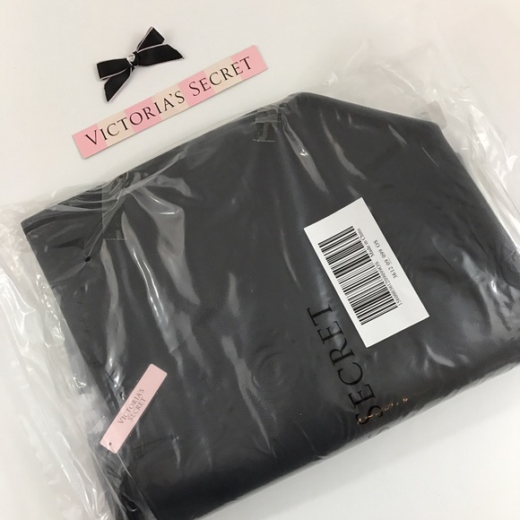 HP🎉•Victoria's Secret• Black Friday edition tote - Picture 5 of 5