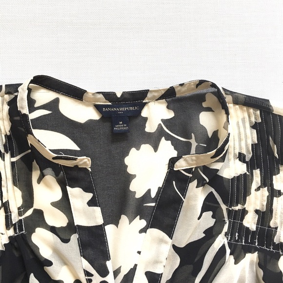 Banana Republic top - Picture 4 of 4