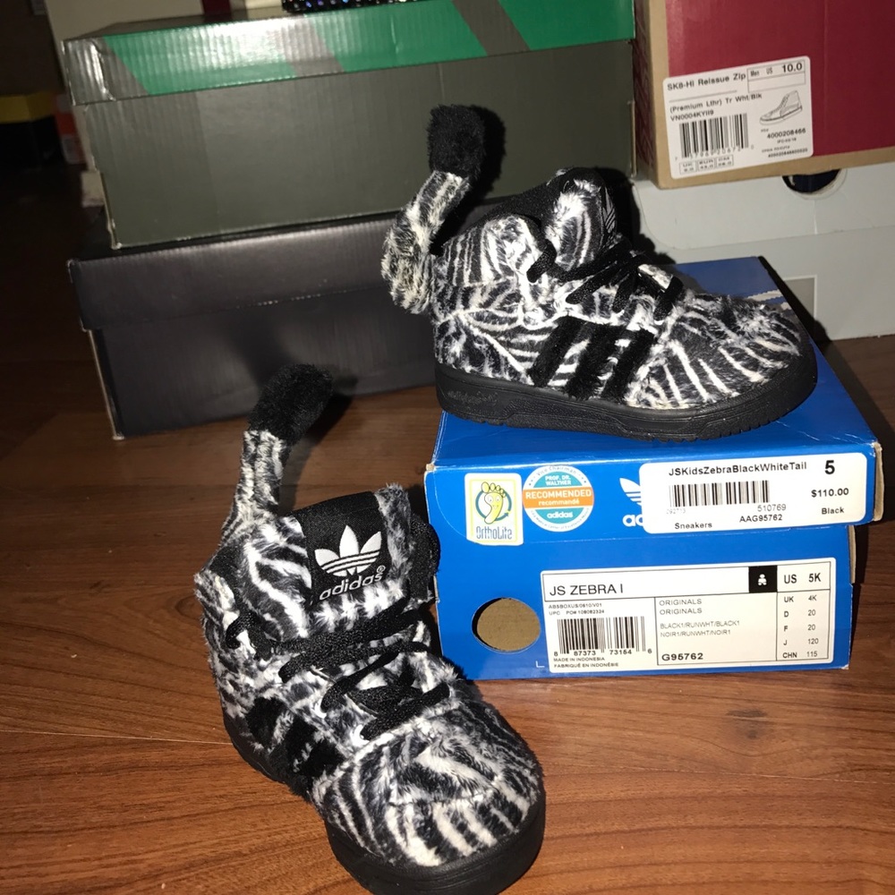 Jermey Scott zebra print adidas (kids)