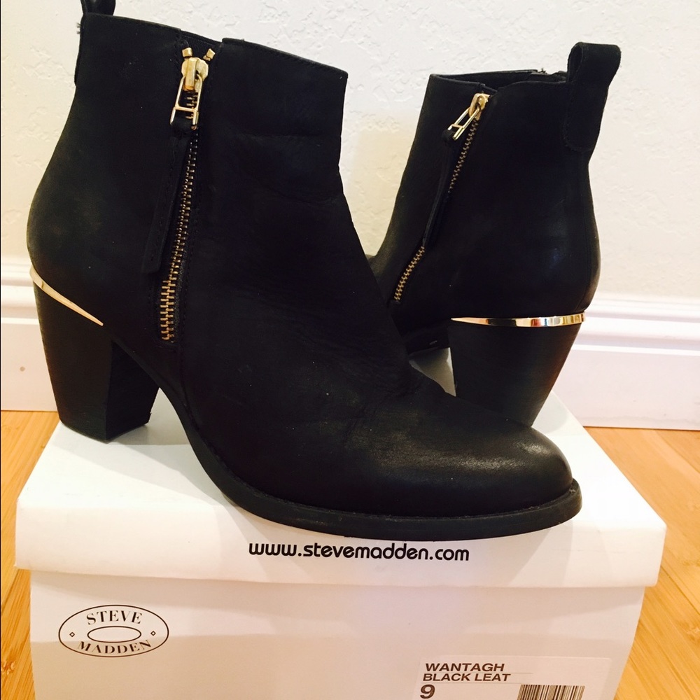 Steve Madden Wantagh Black Booties