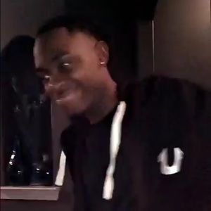 Meet your Posher, Clarence