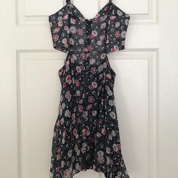 LaROK dress - Picture 3 of 3