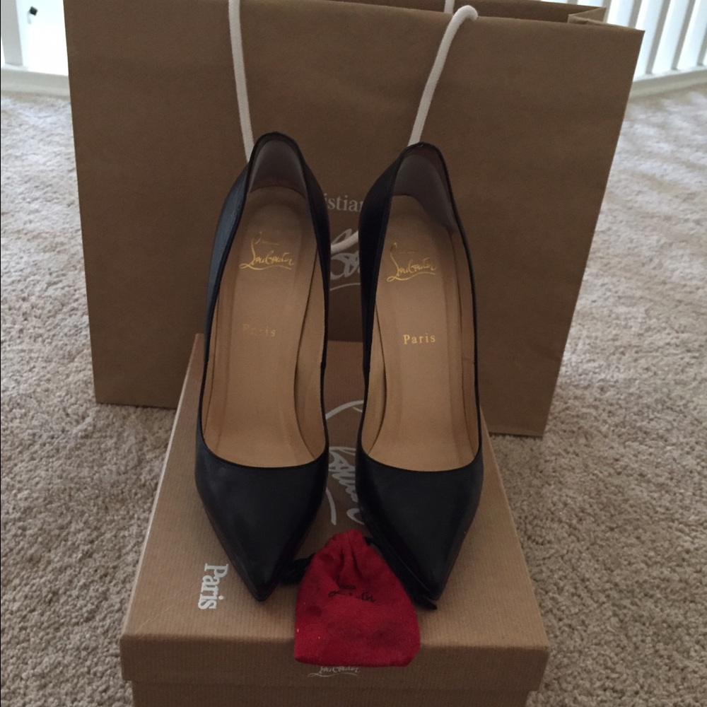 Christian Louboutin Pigalle Plato Black 39