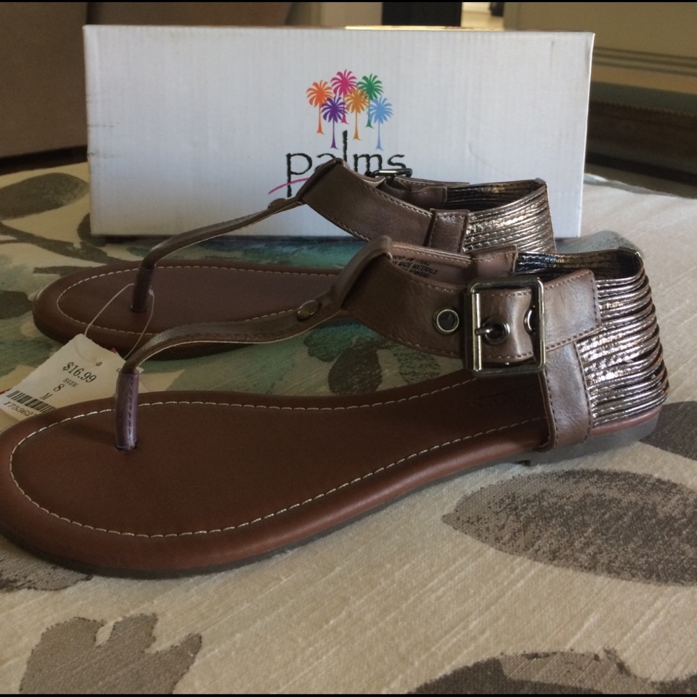 New with tags. Size 8 womens