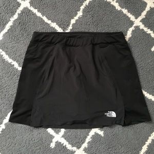 The north face running skirt with shorts