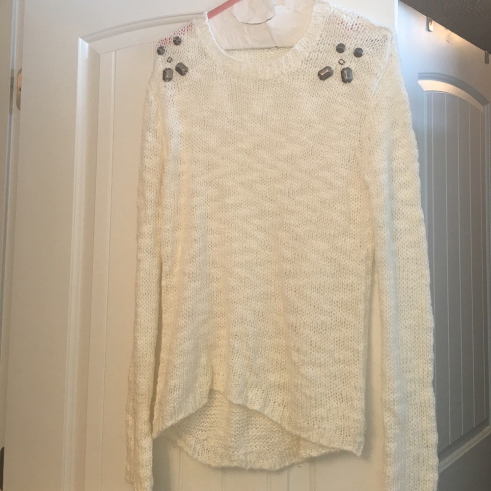 Cream high-low sweater with stones