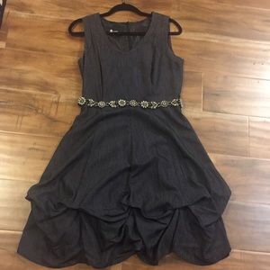 Gray Dress with Pickups - size 6