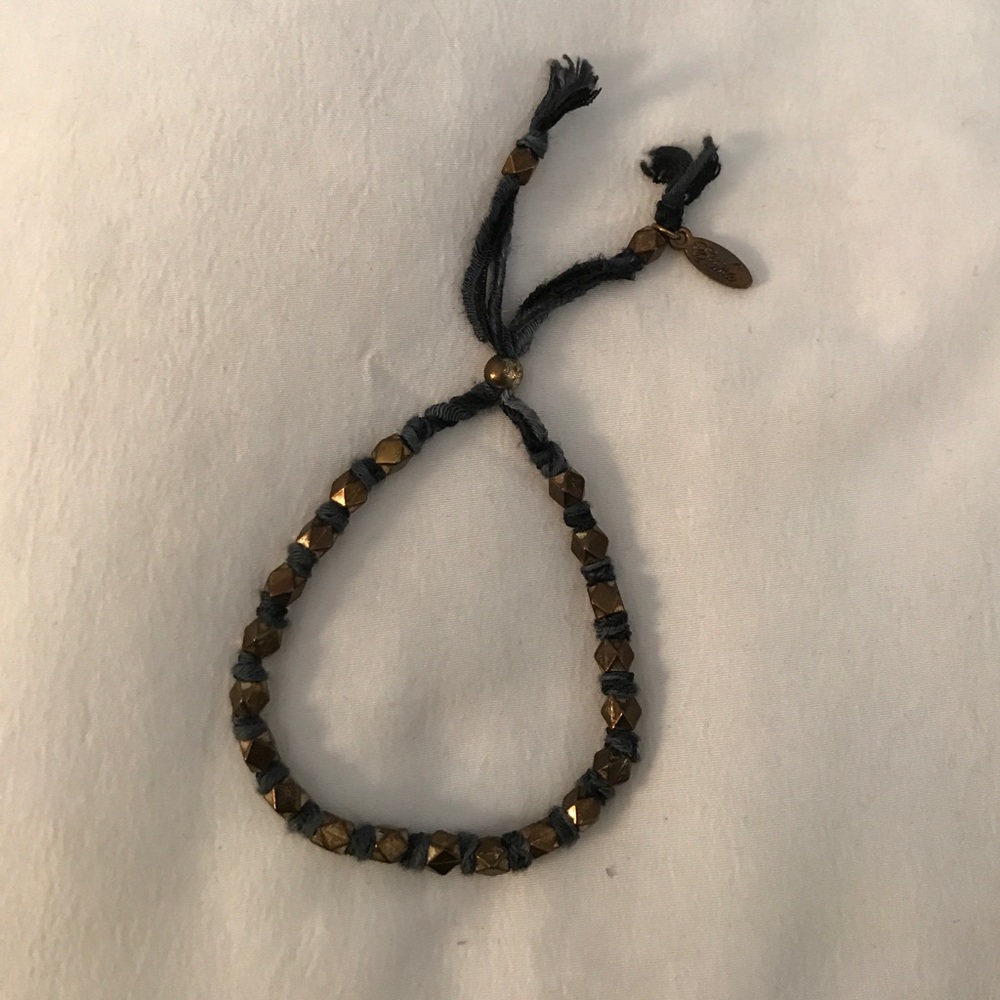 🔮Studded bracelet