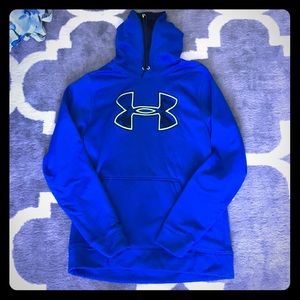 Blue logo underarmour sweatshirt