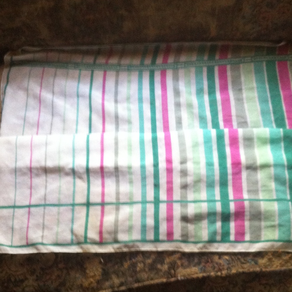 🚨💚Beautiful stripped scarf!💖 - Picture 4 of 4