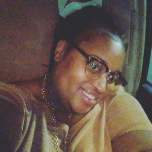 Meet your Posher, Lakeshia