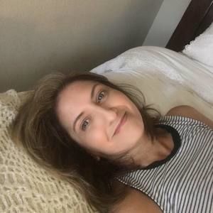 Meet your Posher, Janet