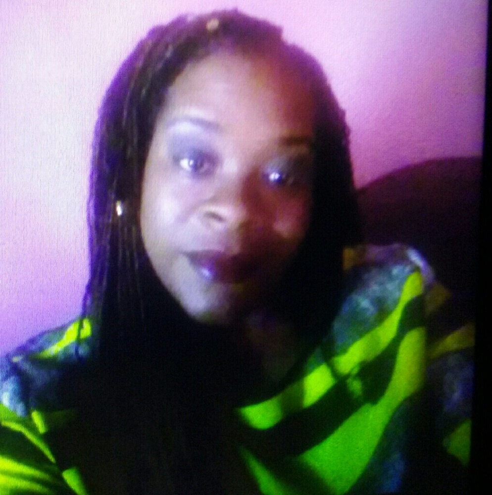 Meet your Posher, Tenisa