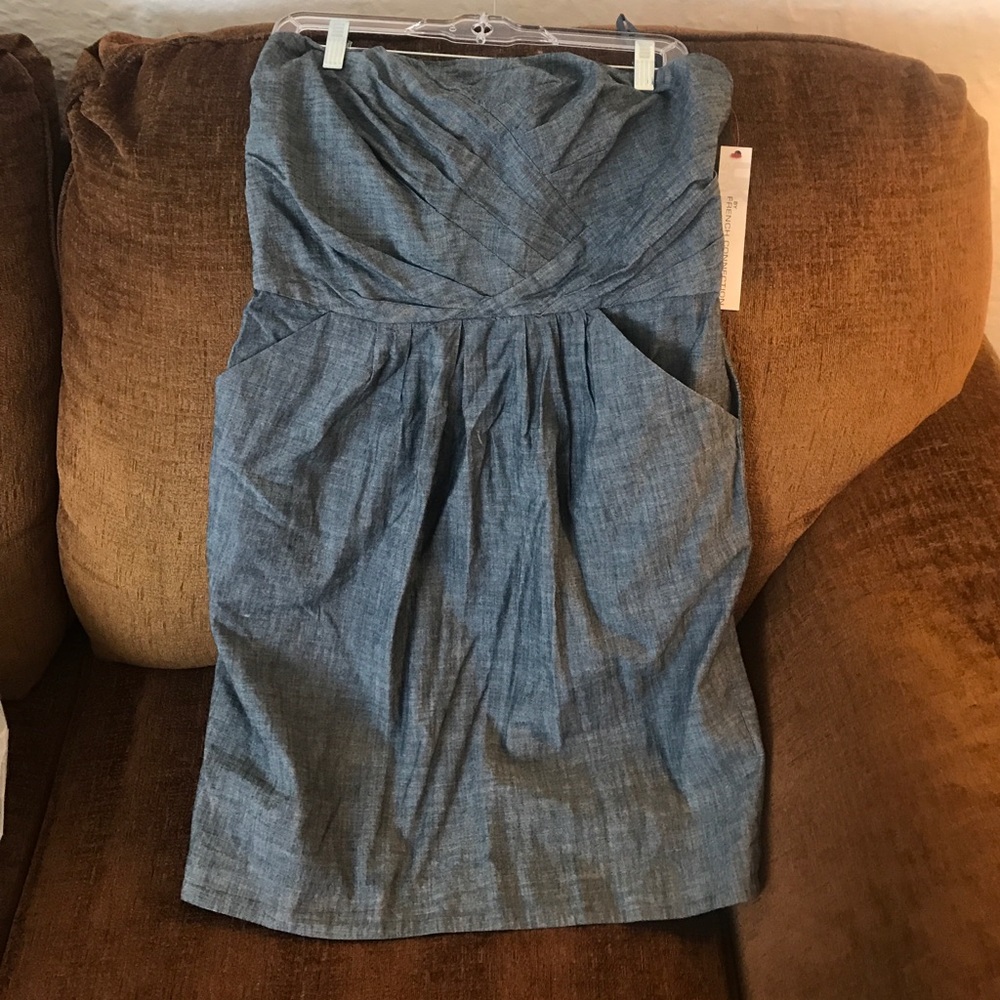 Strapless denim dress with pockets NWT