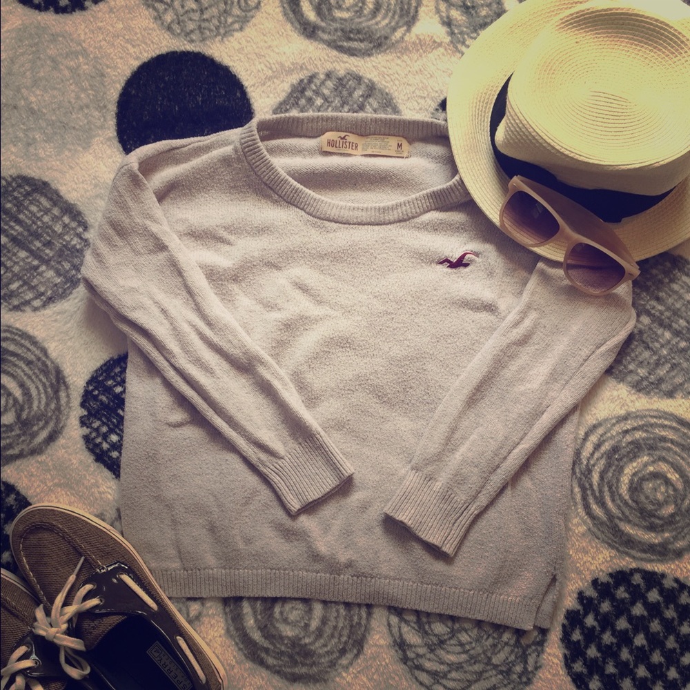 Hollister cropped sweater