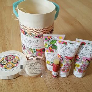 Library of Flowers kit - Wildflower & Fern scent