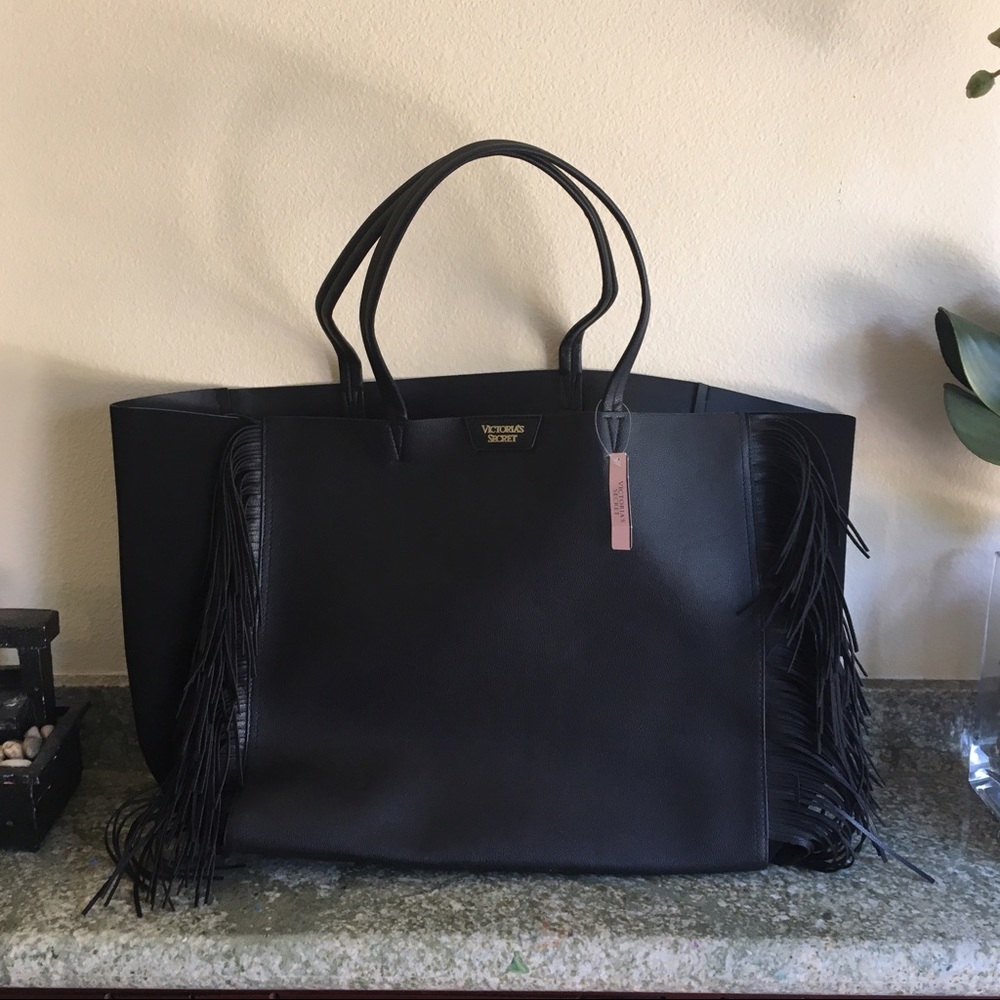 Luxurious Victoria Secret Fringe Tote 👑🌟