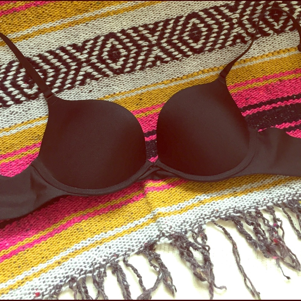 Plunge push-up bra