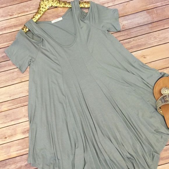 {Plus} Light Sage Cold Shoulder Short Sleeve top - Picture 2 of 5
