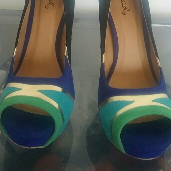 *Sexy Peep Toe Pumps*  Multi Color by Qupid - Picture 3 of 6