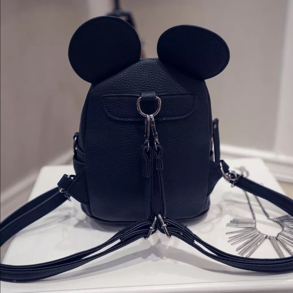 ONLY 1! Minnie Mouse Black&Red Mini Backpack 😍 - Picture 3 of 8