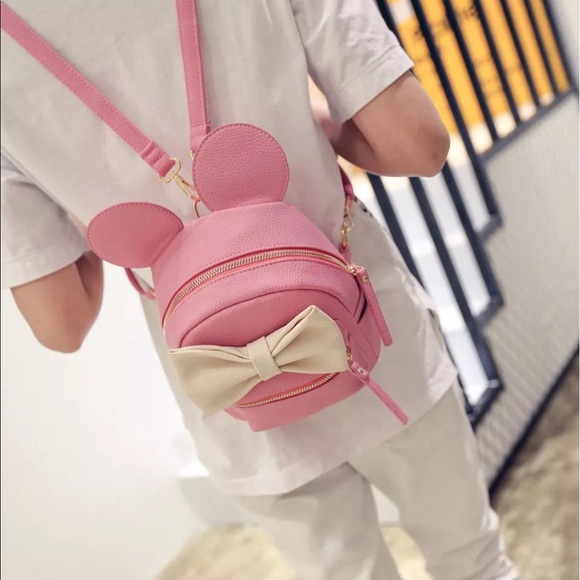 ONLY 1! Minnie Mouse Black&Red Mini Backpack 😍 - Picture 7 of 8