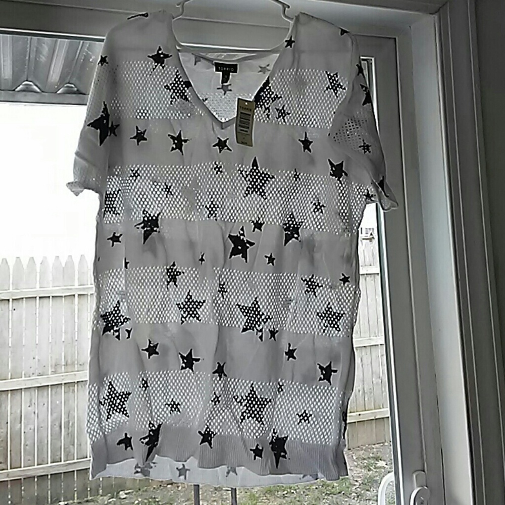 Torrid shirt