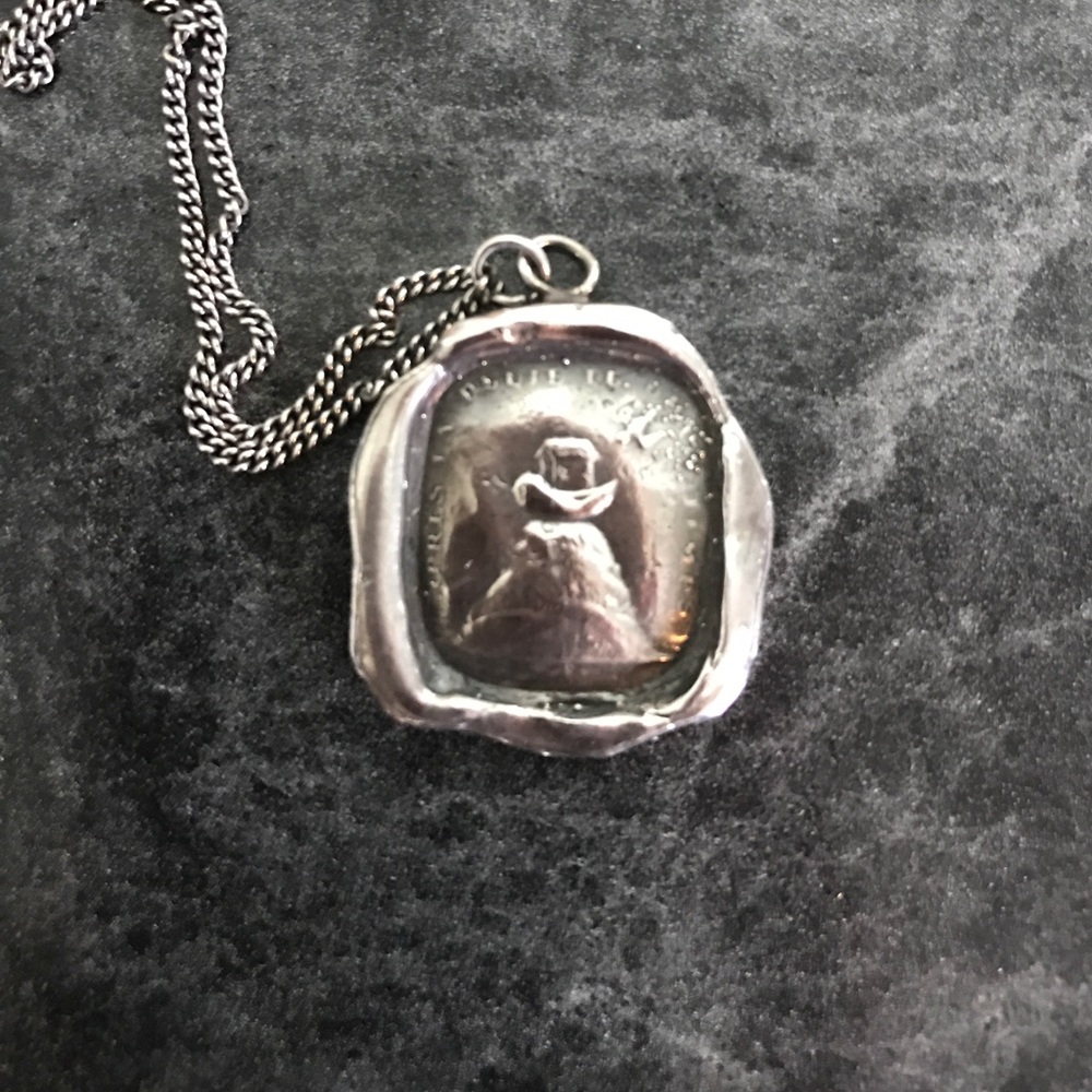 Pyrrha Talisman Necklace - Noah's Ark