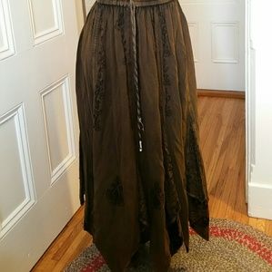 (Clearance) Handkerchief Fringe Skirt