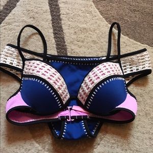 Victoria's Secret Bikini Swim 32B Top Small Bottom