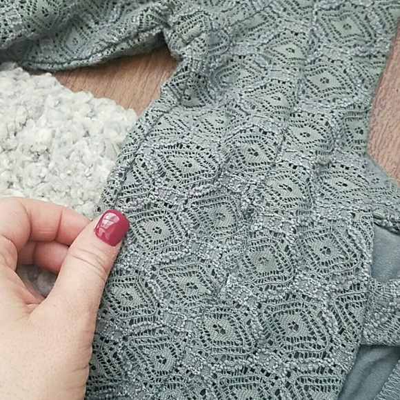 Urban Outfitters Cross-Back Romper - Picture 4 of 6