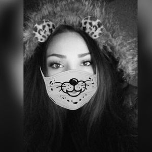 Meet your Posher, Leilani