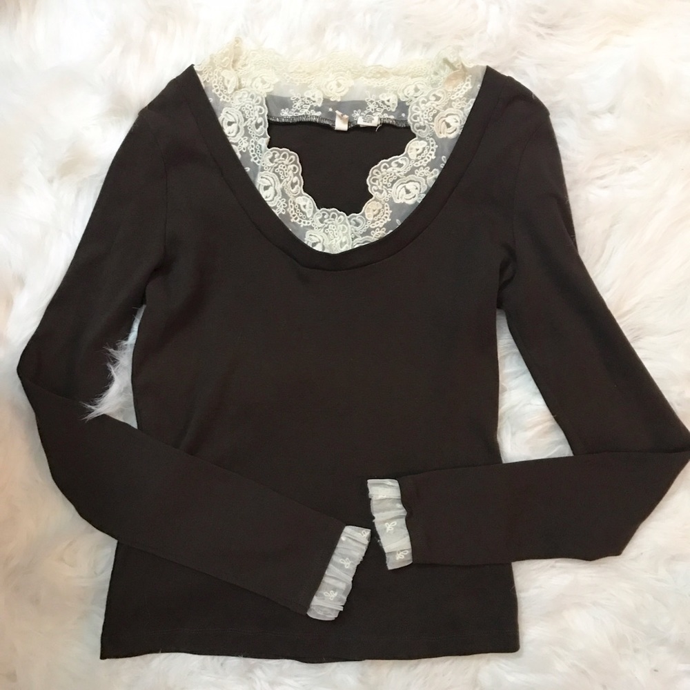 ⚡️SOLD⚡️Anthropologie Brwn Lace edge shirt by Moth