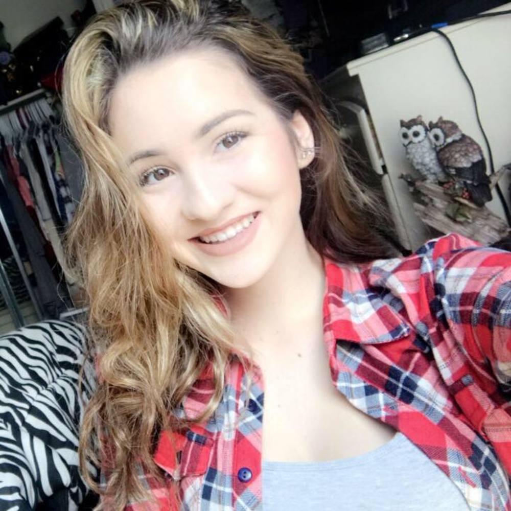 Meet your Posher, Alexus