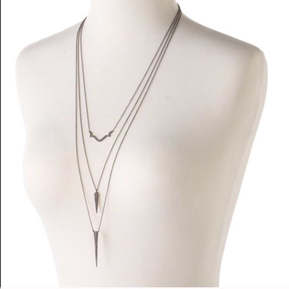 Stella and Dot Fontaine Layering necklace NIB